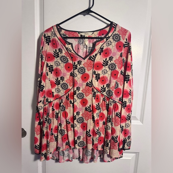 Matilda Jane Red and Black Floral Blouse - Picture 2 of 5